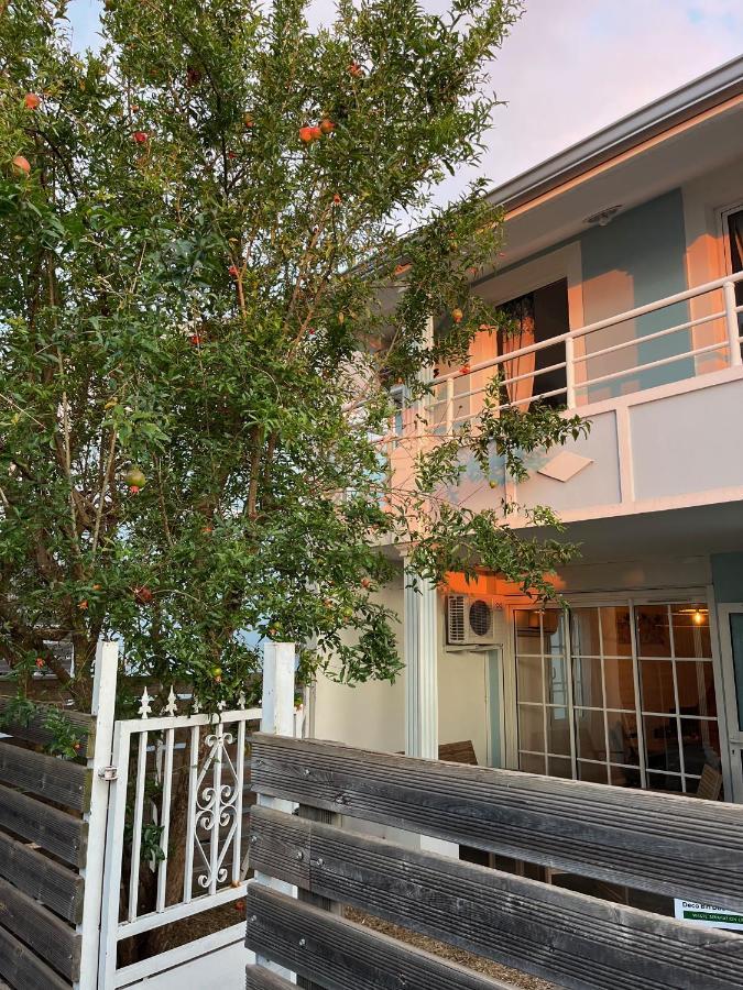 La Grenad'Ile Apartment Saint Pierre Exterior photo