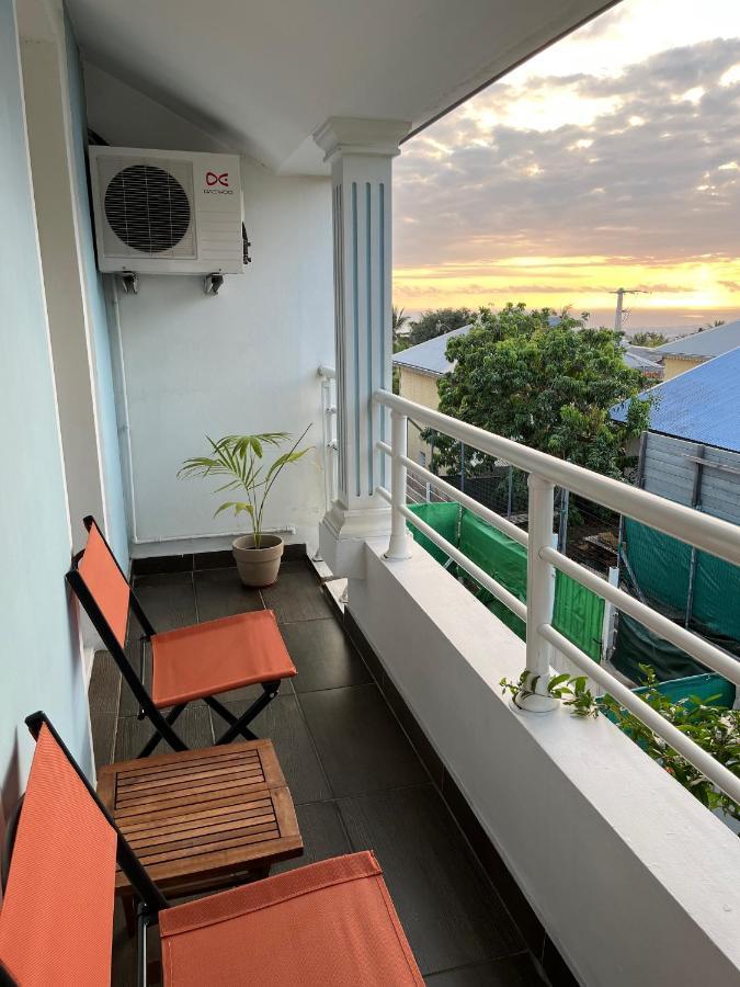 La Grenad'Ile Apartment Saint Pierre Exterior photo